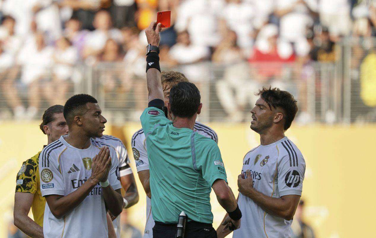 皇家马德里门神欲挑战瓦伦西亚传奇 皇家马德里门神欲挑战瓦伦西亚传奇