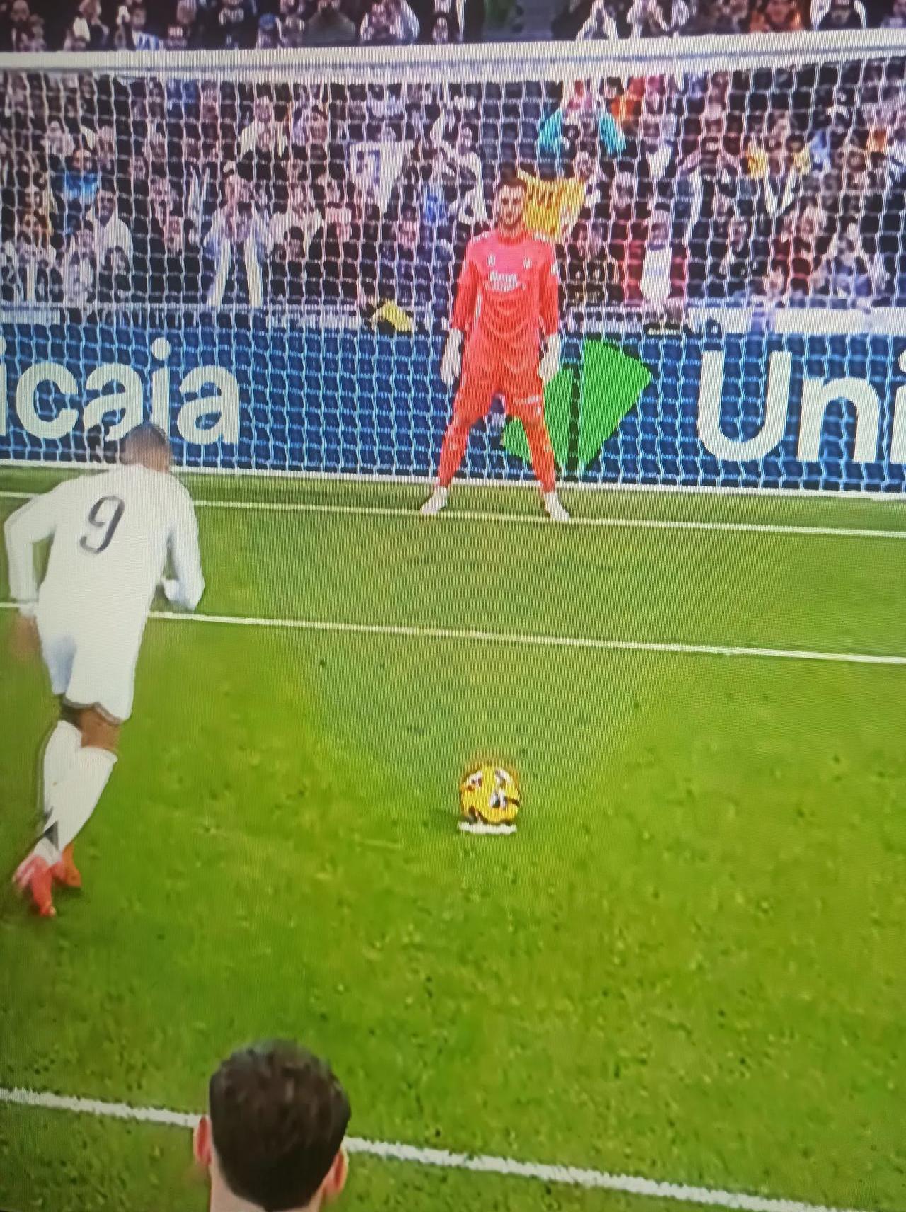 开云体育-皇马客场胜利，小组领先位置稳固的简单介绍