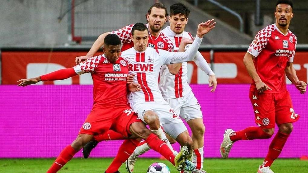 关于弗赖堡客场大胜沃尔夫斯堡，稳步上升积分榜的信息