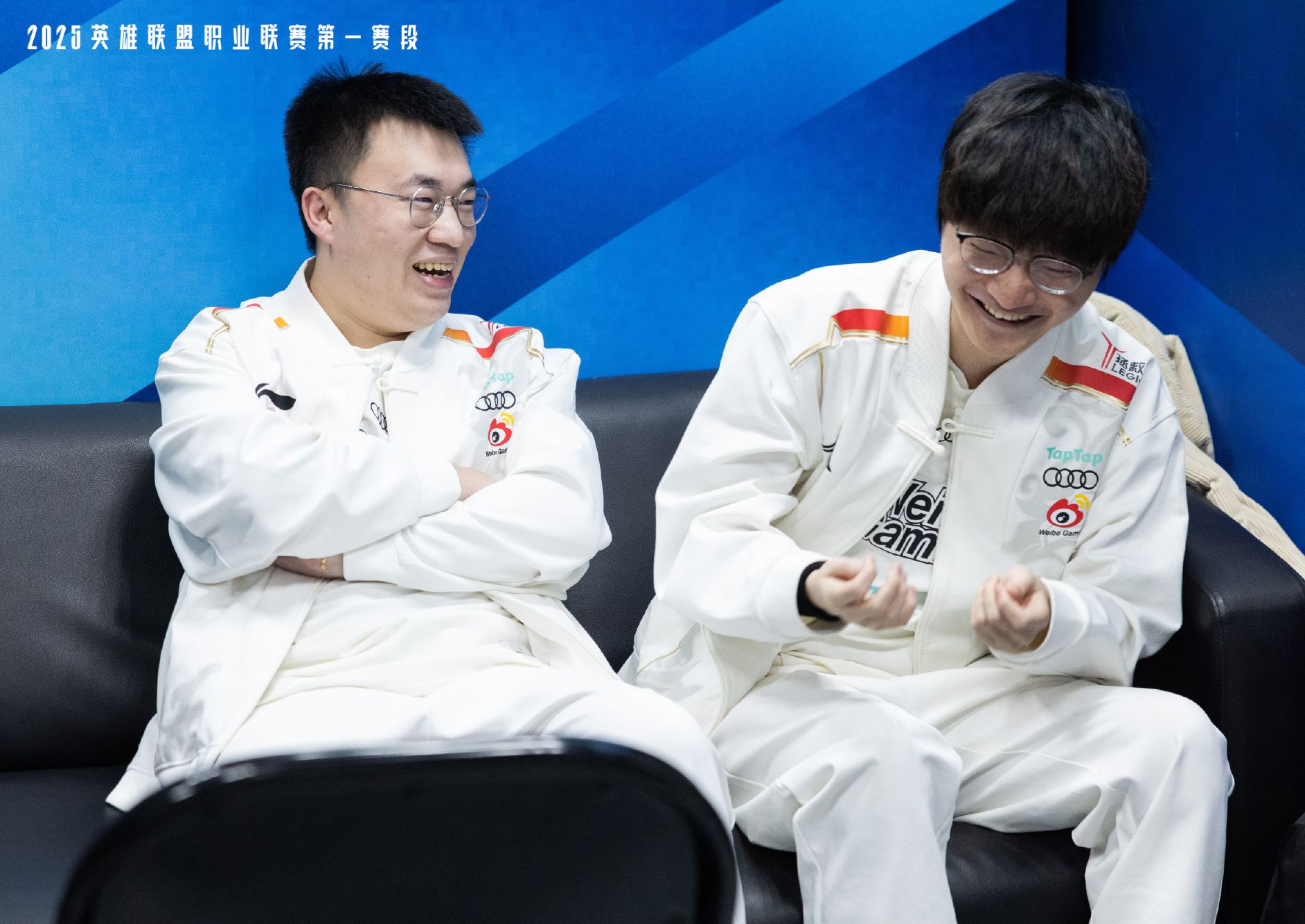 BLG轻取DK，Xiaohu团战一打五激烈交锋半决赛，锁定晋级资格