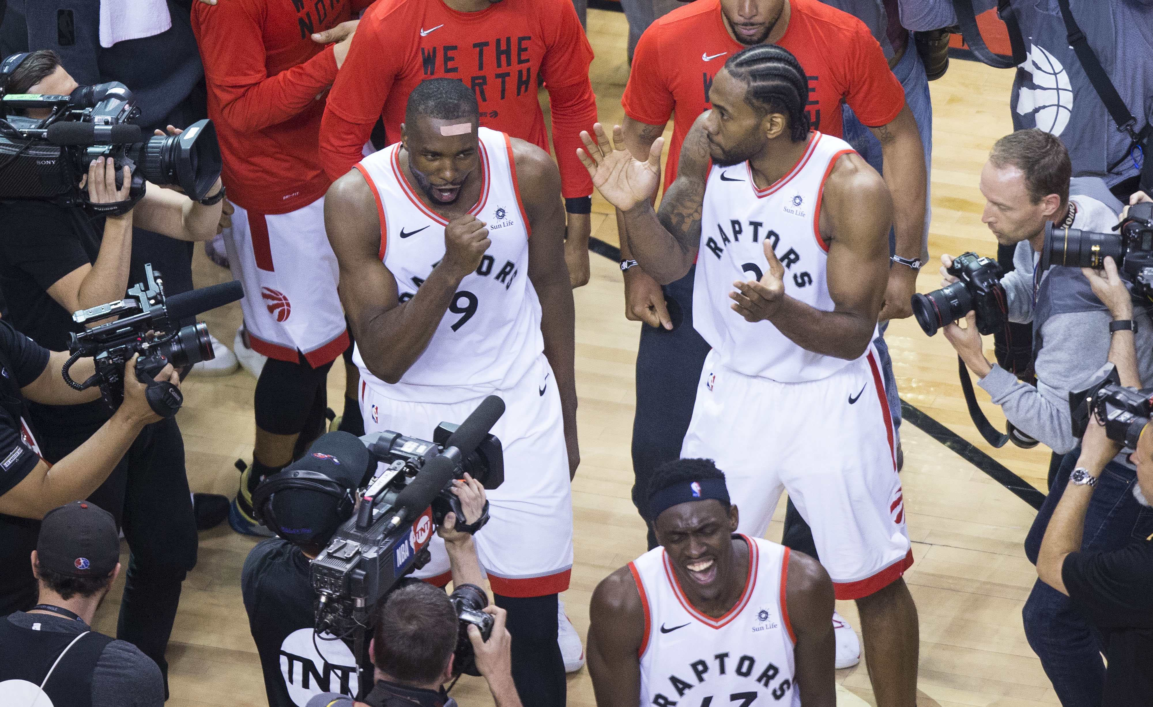 猛龙扳回一城晋级东部决赛系列赛2-1领先的简单介绍