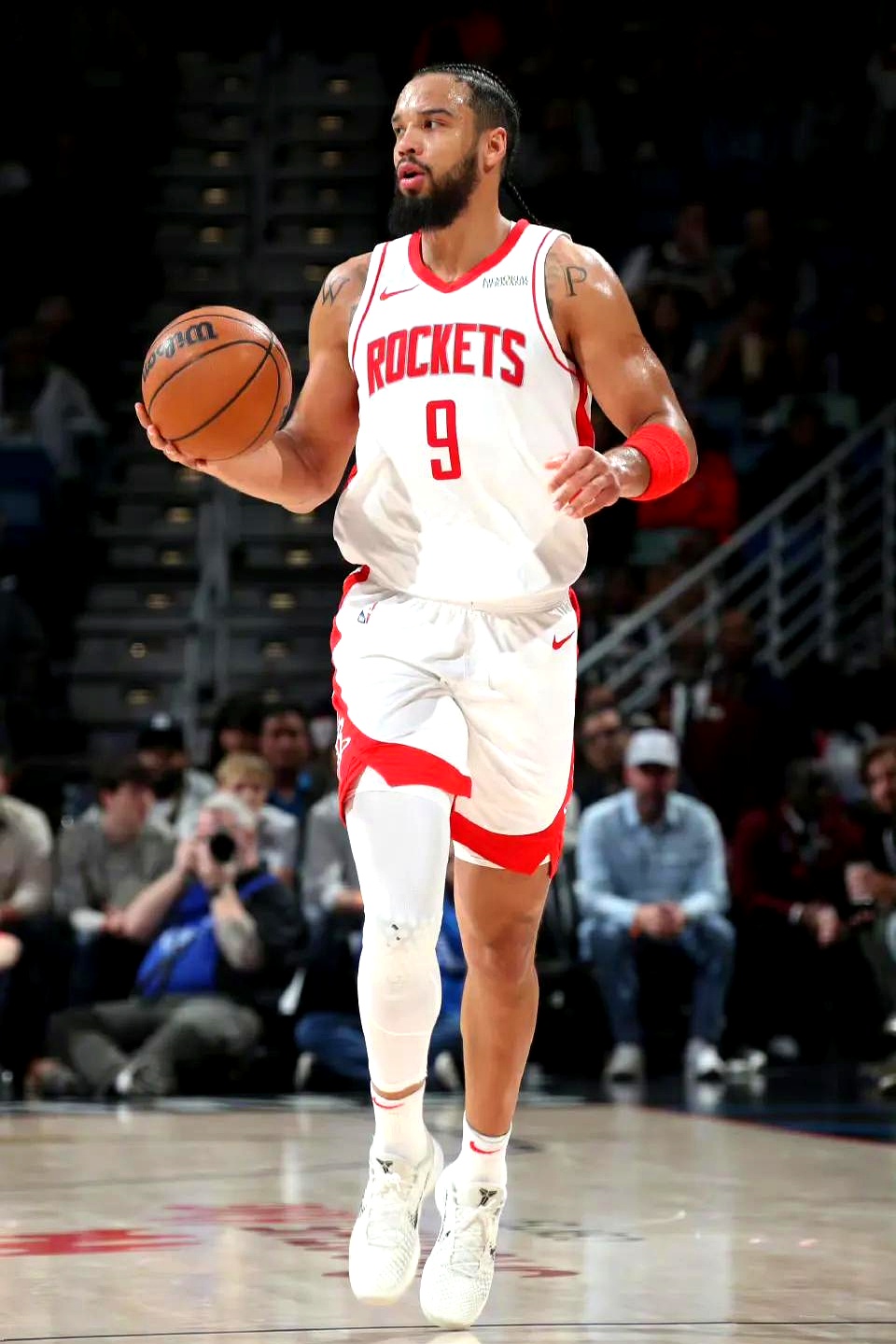 火箭横扫鹈鹕，晋级西部次轮