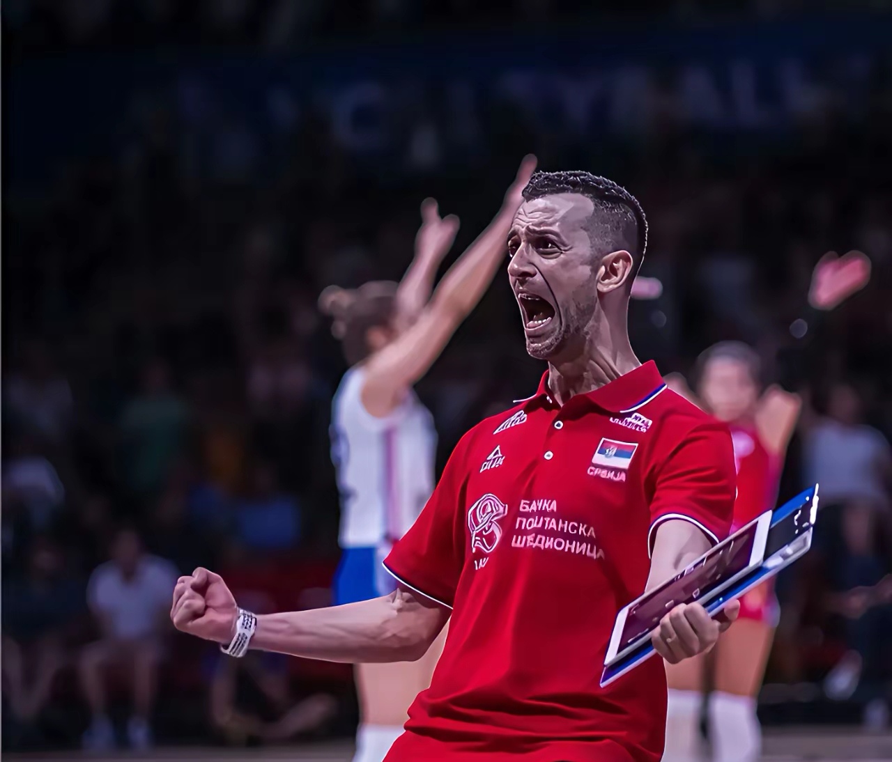 开云APP-包含塞维利亚险胜罗马，本泽马点燃赛场的词条