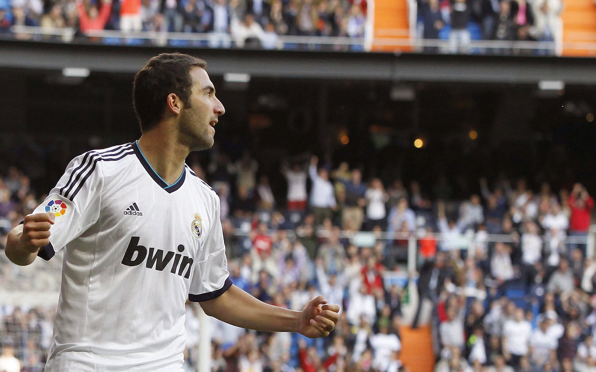 南半球吹来北欧旋风,当袋鼠军团遭遇巴斯克雄狮,奥斯梅恩一锤定音