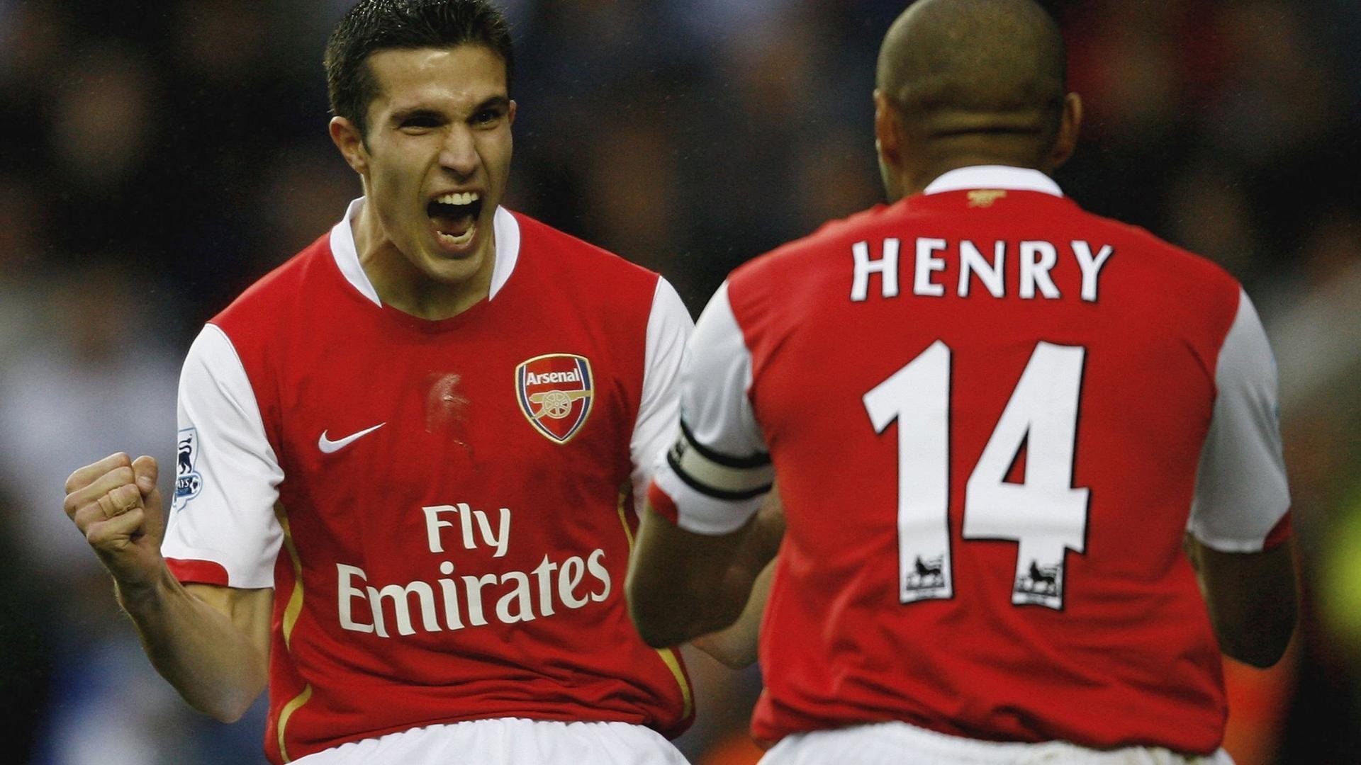 北欧风暴与桑巴节拍，法比尼奥引领丹麦球队力克那不勒斯