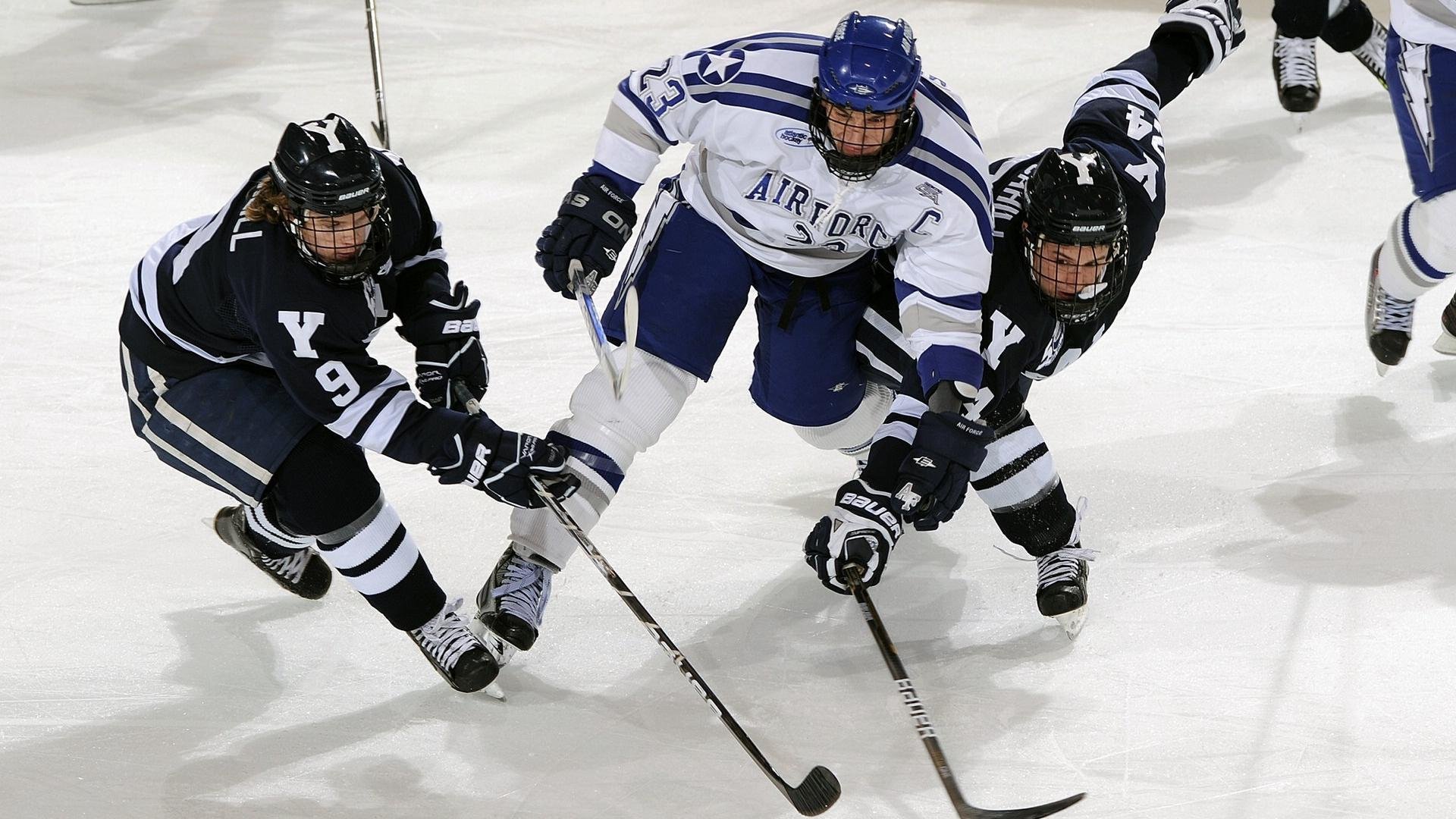 开云体育在线-鏖战之后，安赛龙孤胆英雄的羽球史诗